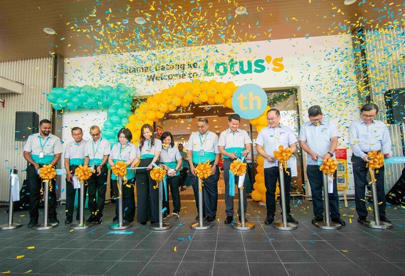 Lotuss Rimbayu lotus store